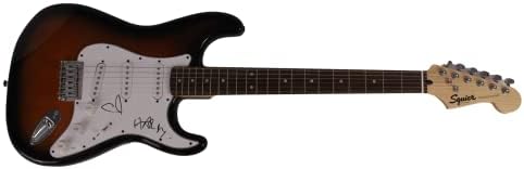 Хари Стилс потпиша автограм со целосна големина Fender Statocaster Electric Guitar W/ James Spence JSA Автентикација - One Direction