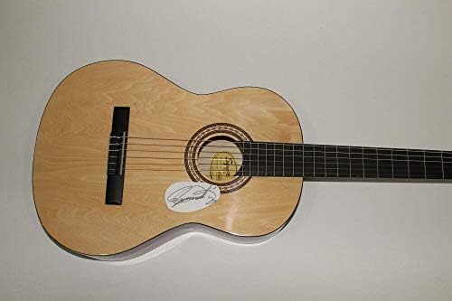 Роџер Далтриј потпиша акустична гитара за автограм Фендер бренд - Кој, си ти