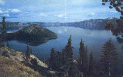 Кратерското езеро, разгледница во Орегон